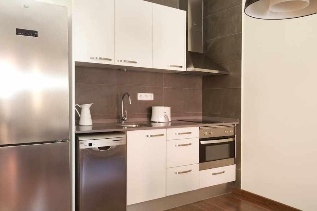 Apart Centrico Con Terraza En Gracia Barcelona Exteriör bild